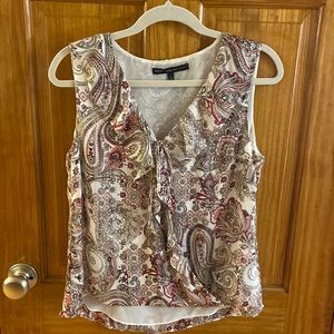 White House Black Market T-shirt blouse